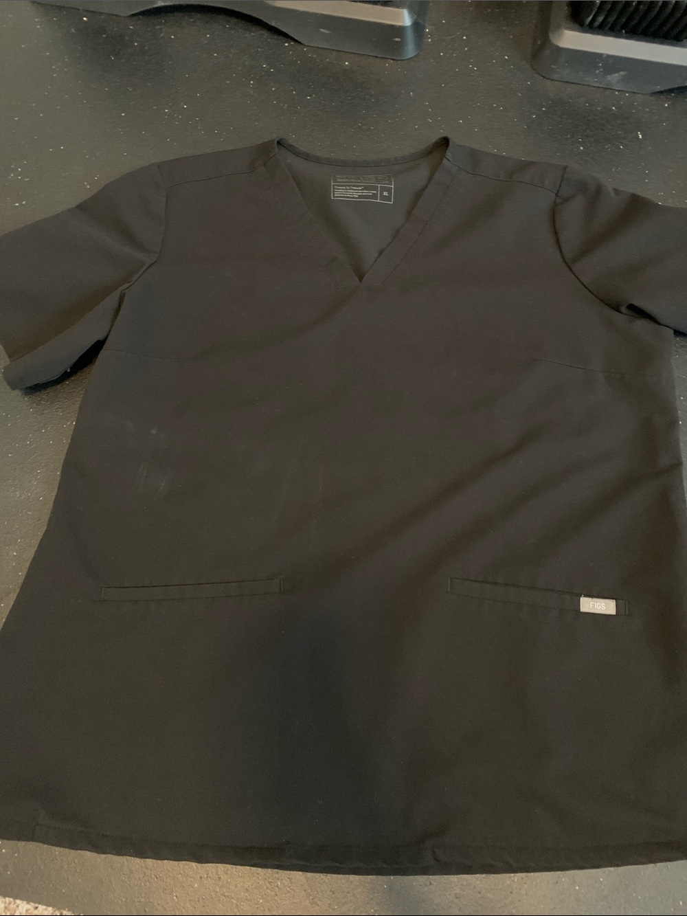 FIGS Casma 3 pocket scrub top - black XL